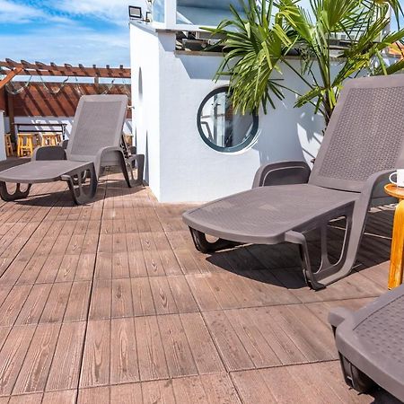 Beach & Sea Guesthouse Espinho  Esterno foto
